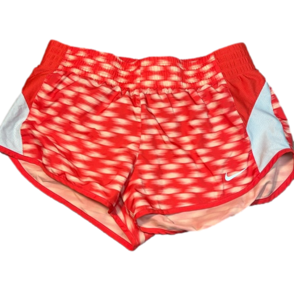 Women’s nike dri-fit shorts size small